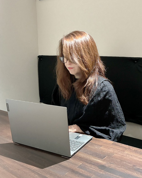 プロスト株式会社スタッフ紹介